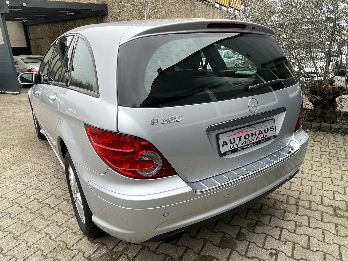 Mercedes-Benz R 280 V6 7G-TRONIC AMG STYLING Voll S-Heft Top Gepflegt Gris - 2