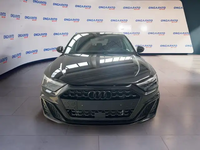 Audi A1 view 2