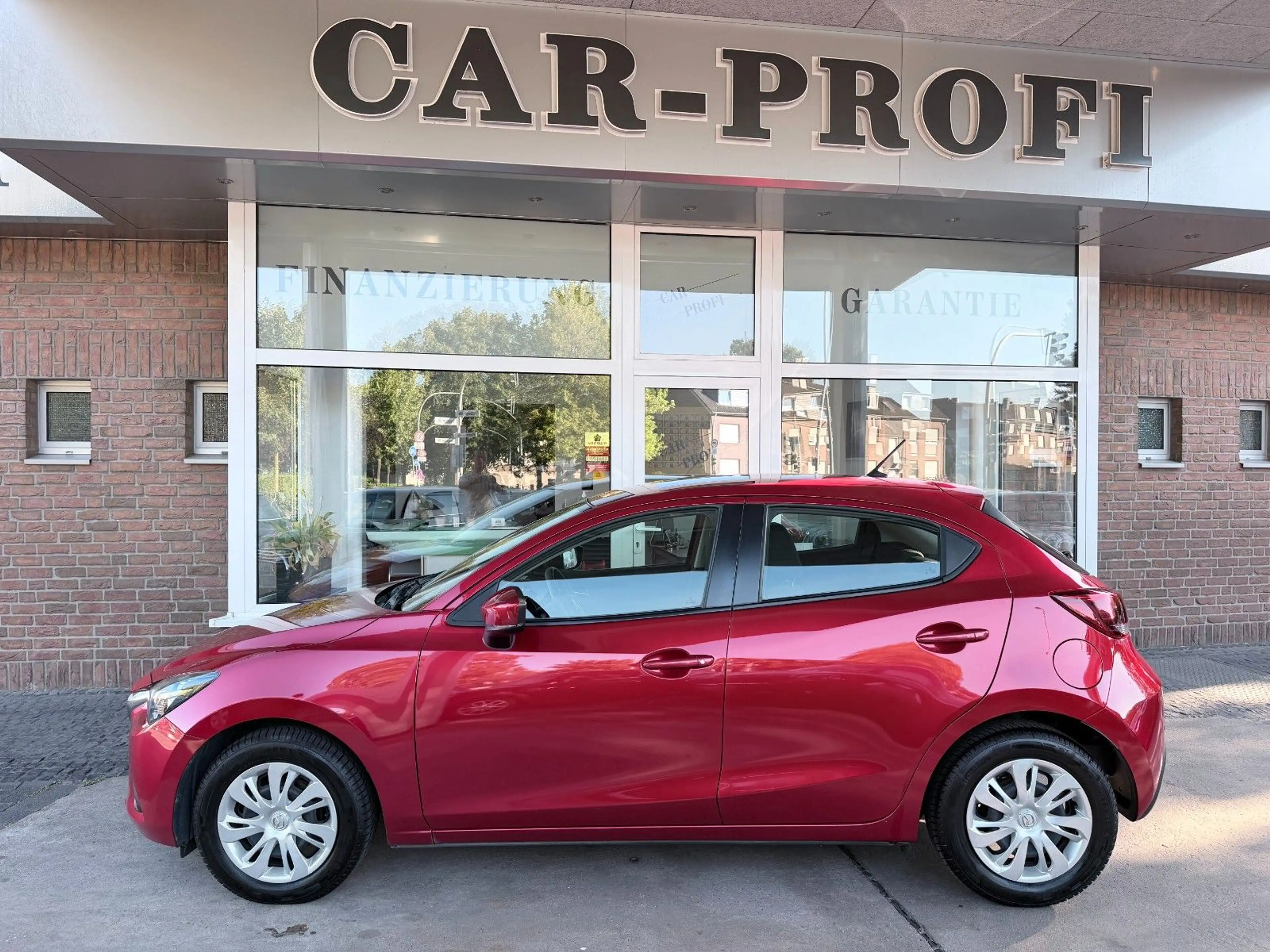 Mazda 2 Lim. Center-Line Klimaaut./Bluettoh/PDC — photo 5