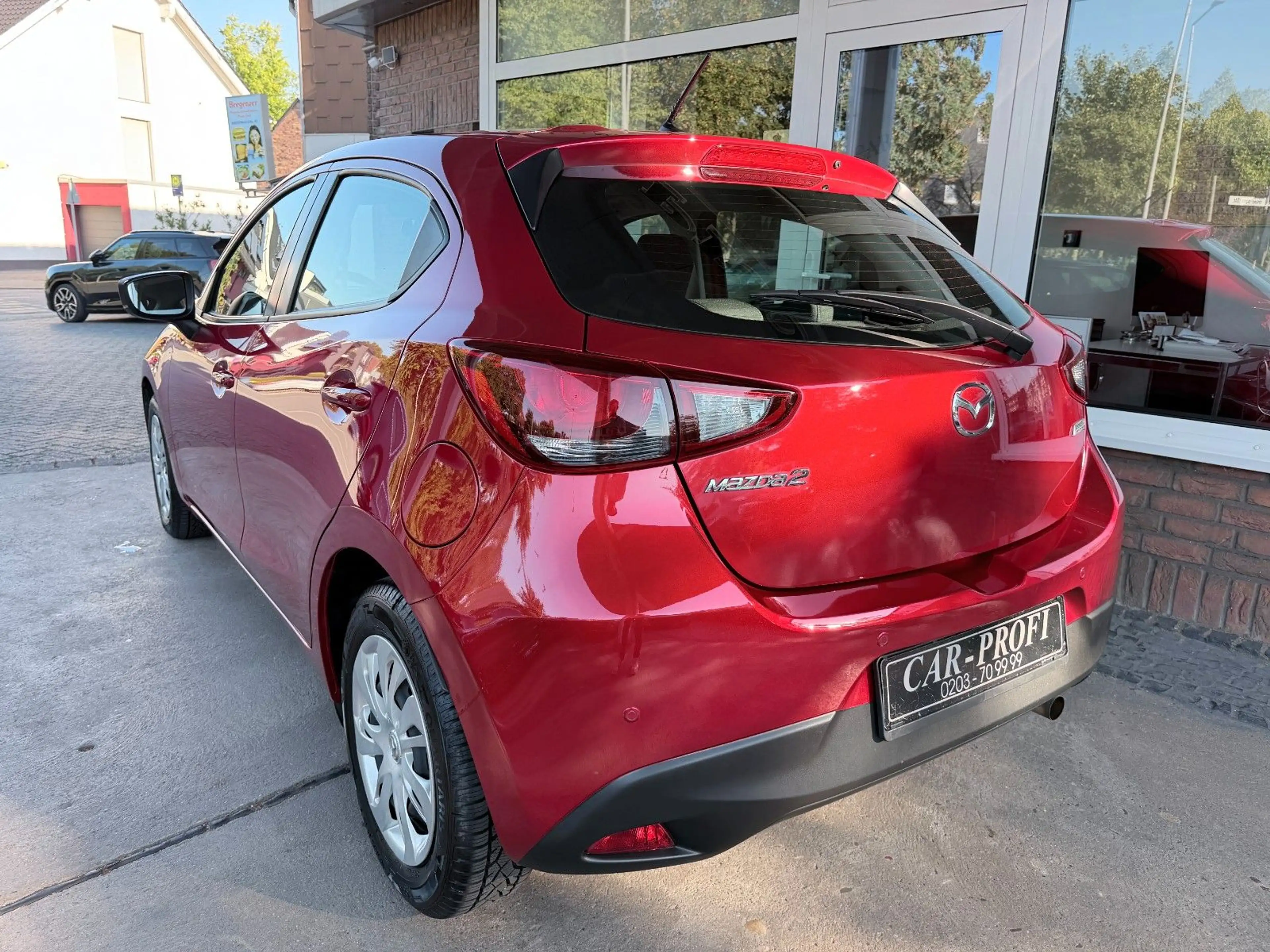 Mazda 2 Lim. Center-Line Klimaaut./Bluettoh/PDC — photo 6