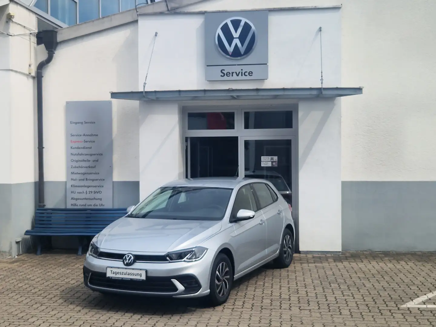 Volkswagen Polo Life Argent - 1