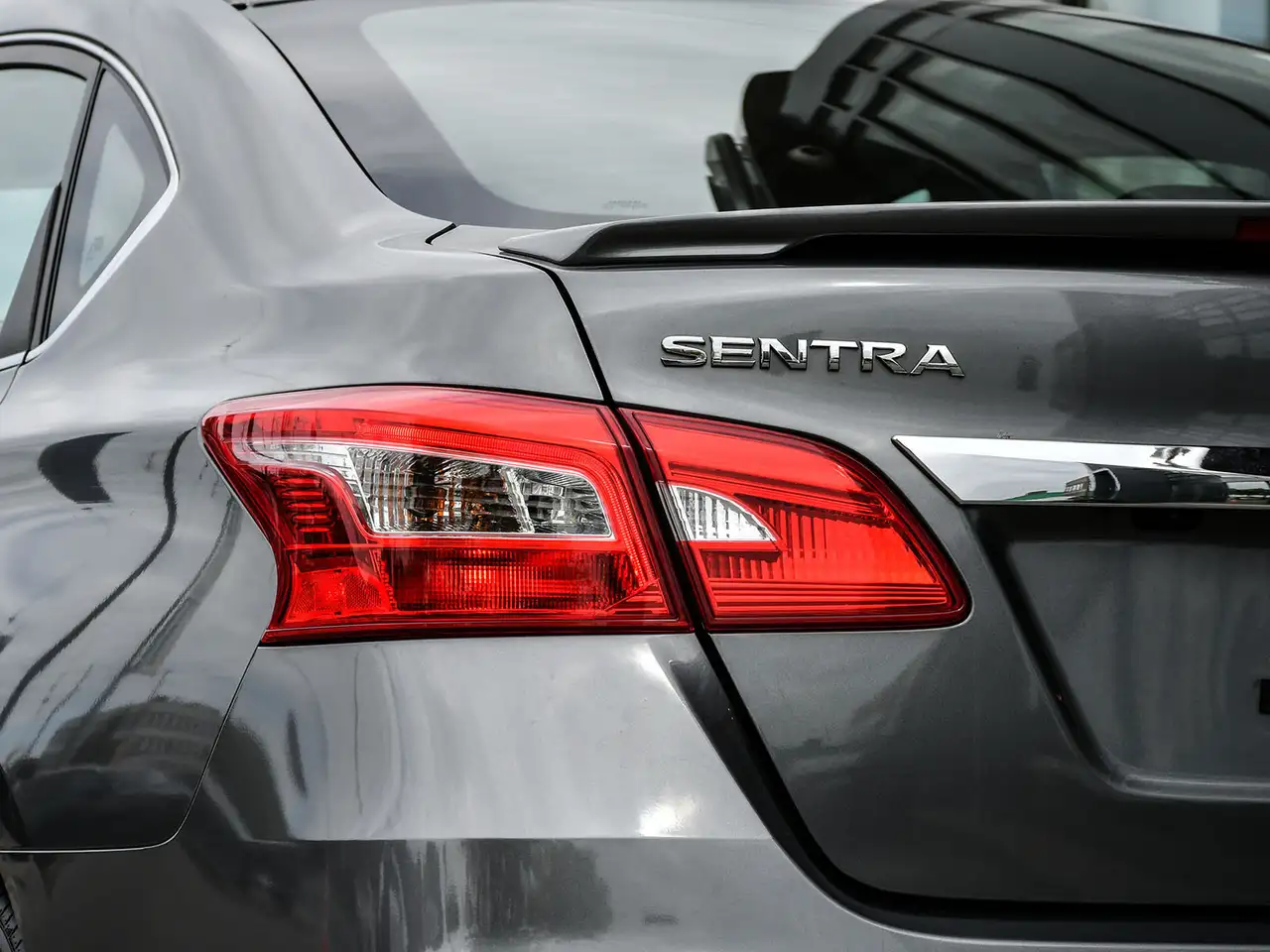 Nissan Sentra fotografie Nissan Sentra