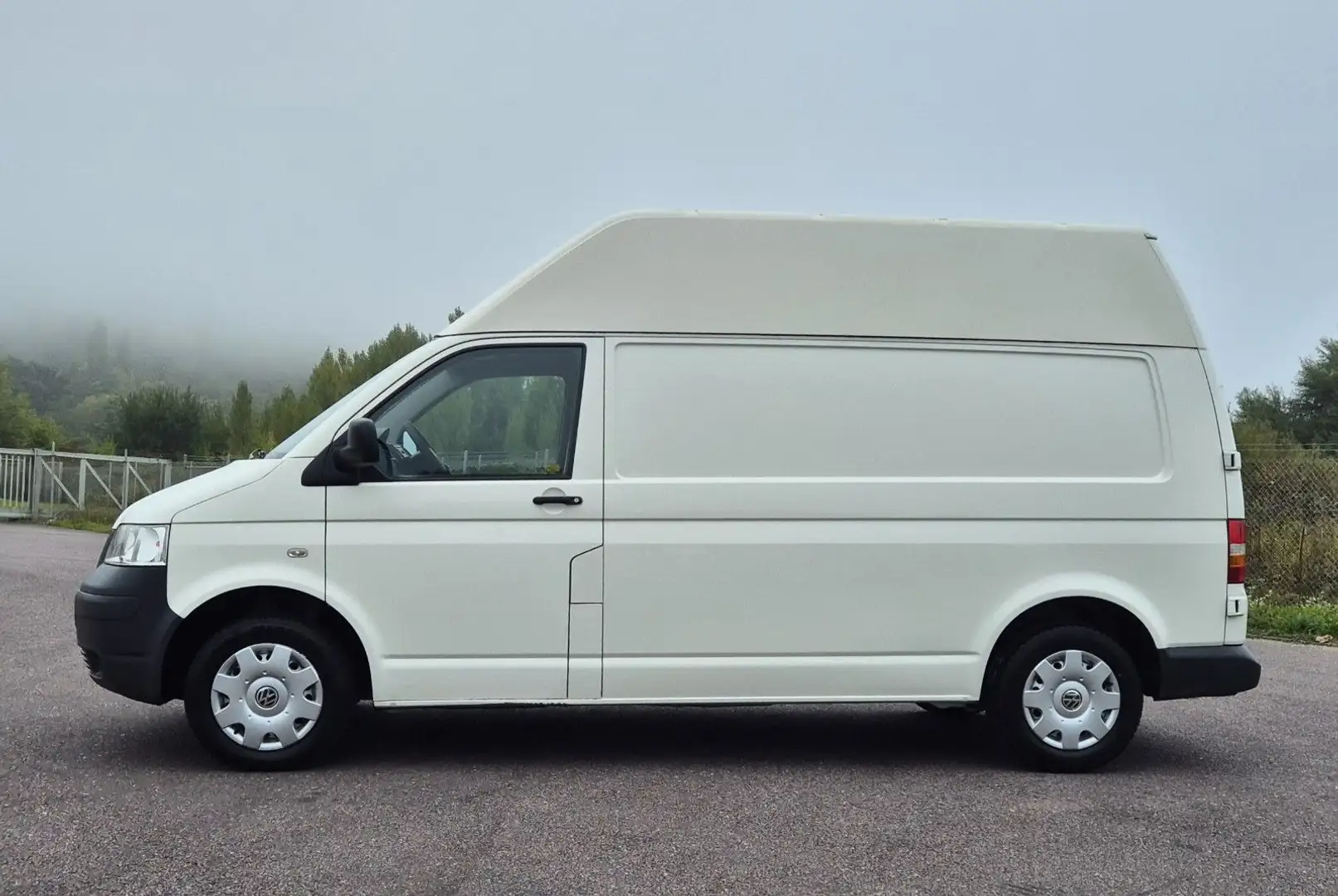 Volkswagen T5 Transporter T5 1.9 TDI Kasten-Hochdach, Klima. Weiß - 2
