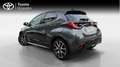 Toyota Yaris BERLINA CON PORTON 1.5 VVT-I HYBRID STYLE 116 5P Gris - thumbnail 2