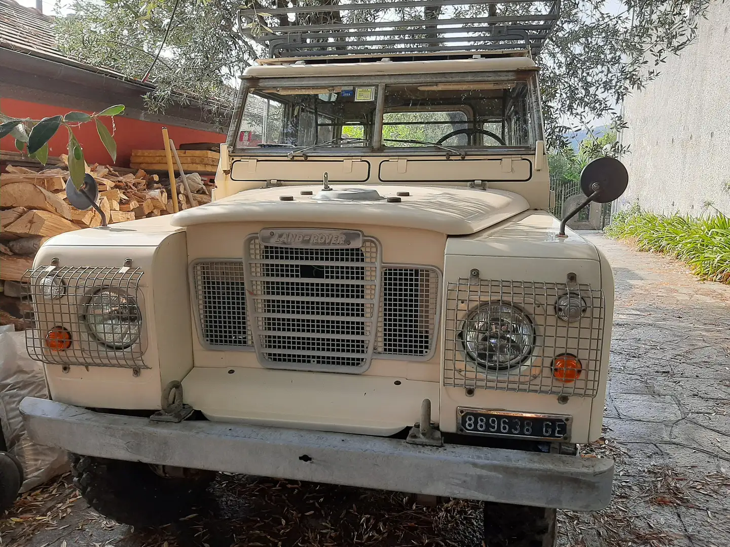 Land Rover Series 88 deluxe Beige - 1