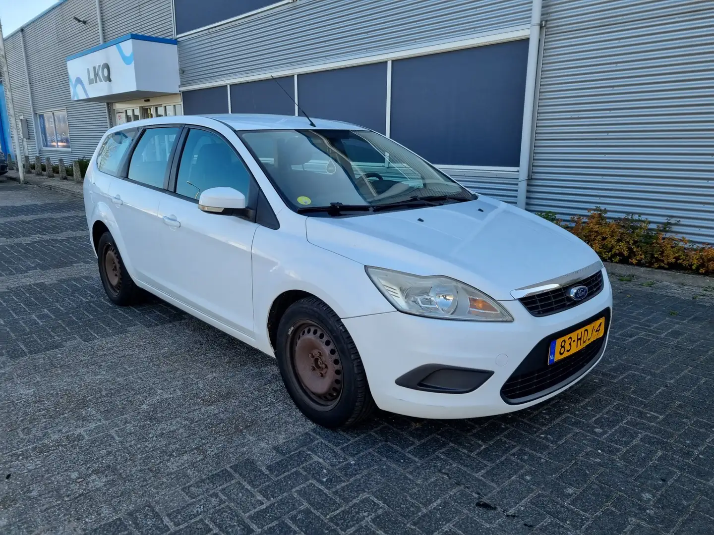 Ford Focus Wagon 1.6 Trend 5-deurs Airco Bj:2008 NAP! Wit - 2