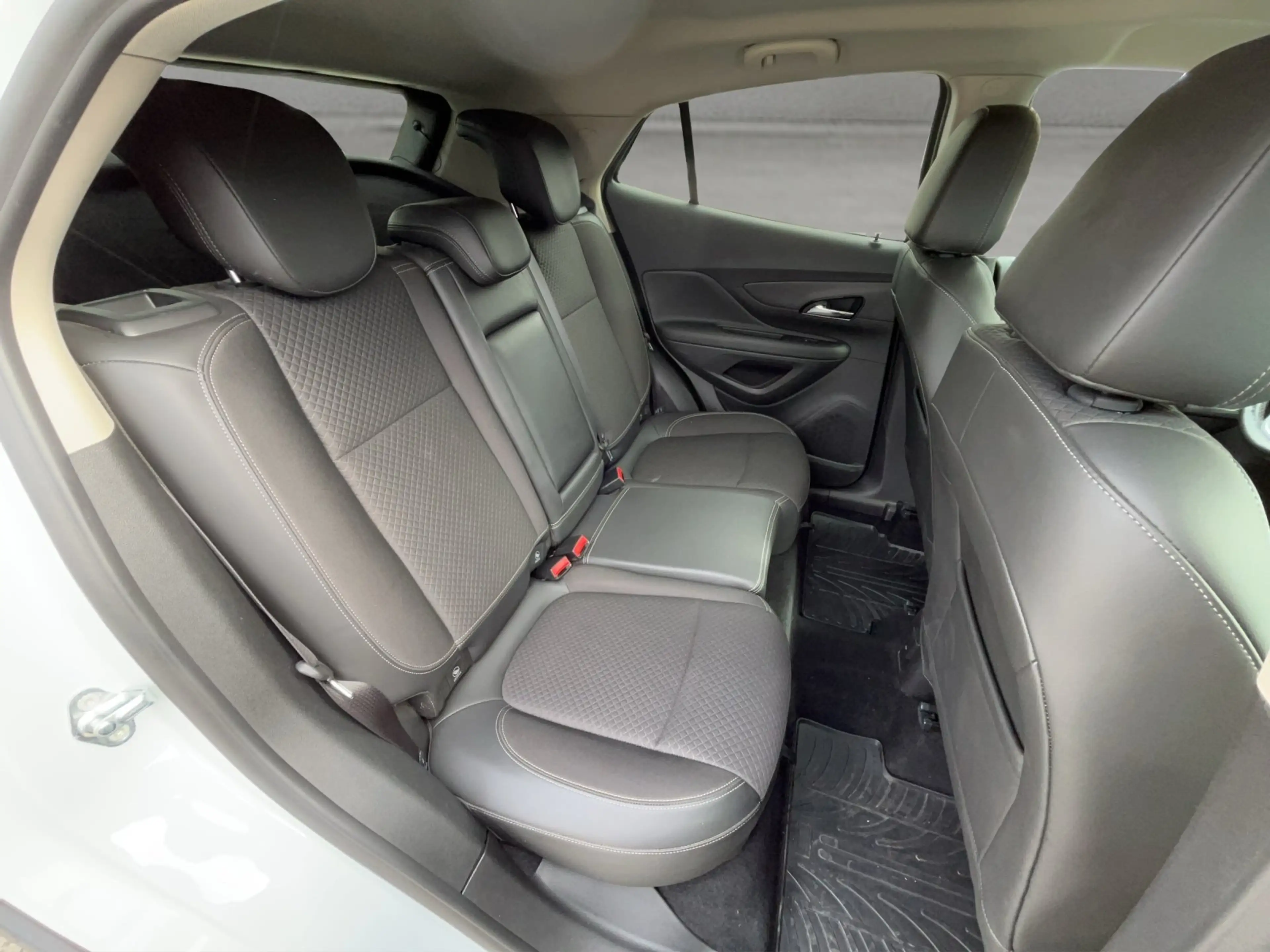 Opel Mokka X 1.4 Turbo Color Innovation/AHK/PDC/ — photo 9