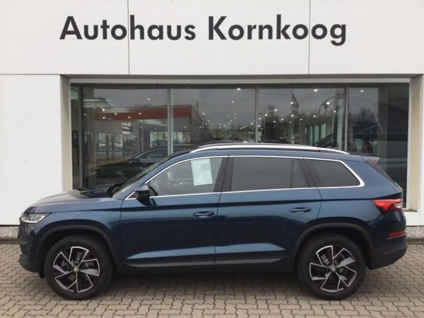 Skoda Kodiaq 2.0 TDI DSG 4x4 Style  LED ACC NAVI APP AHK Azul - 1