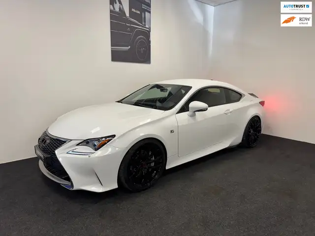 Lexus RC 300h F SPORT Line