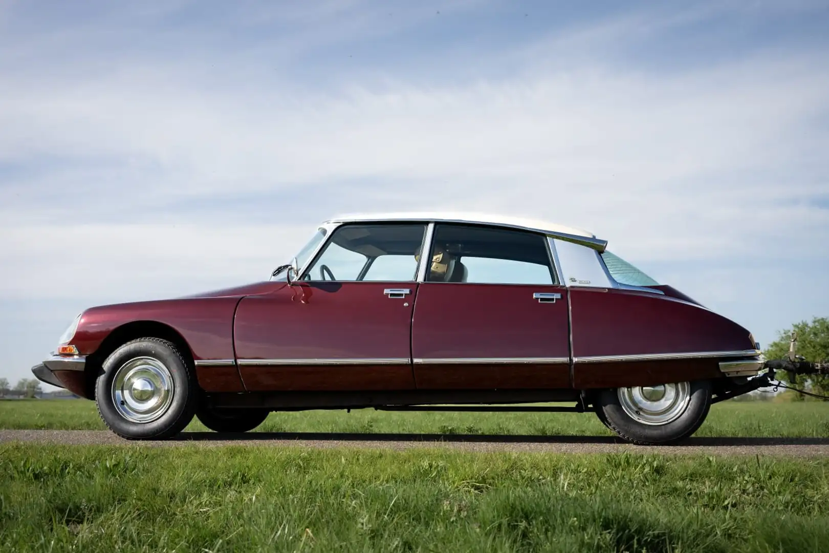 Citroen DS DS 21 Injection Electronic Pallas Rood - 1