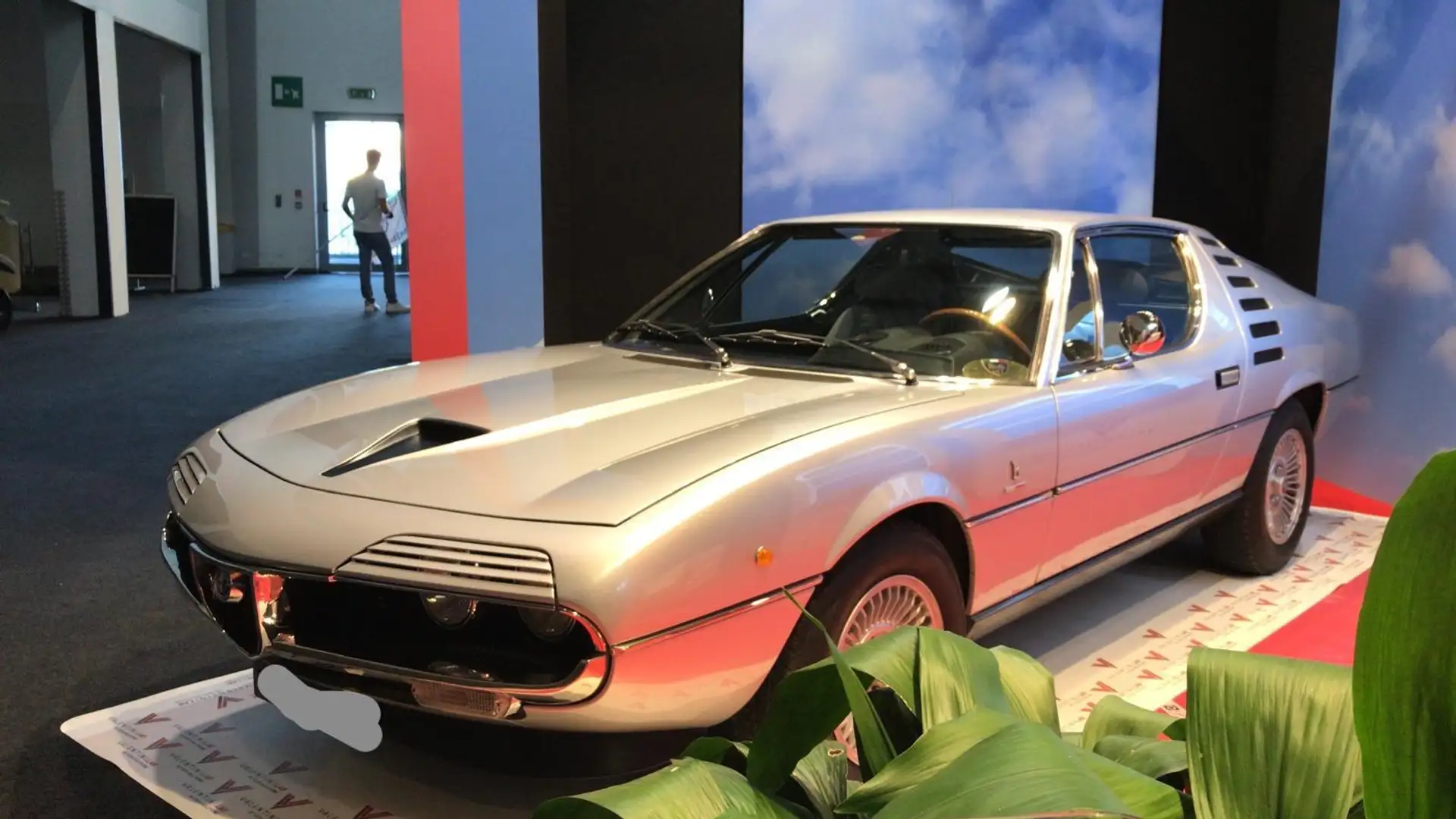 Alfa Romeo Montreal Montreal Gris - 1