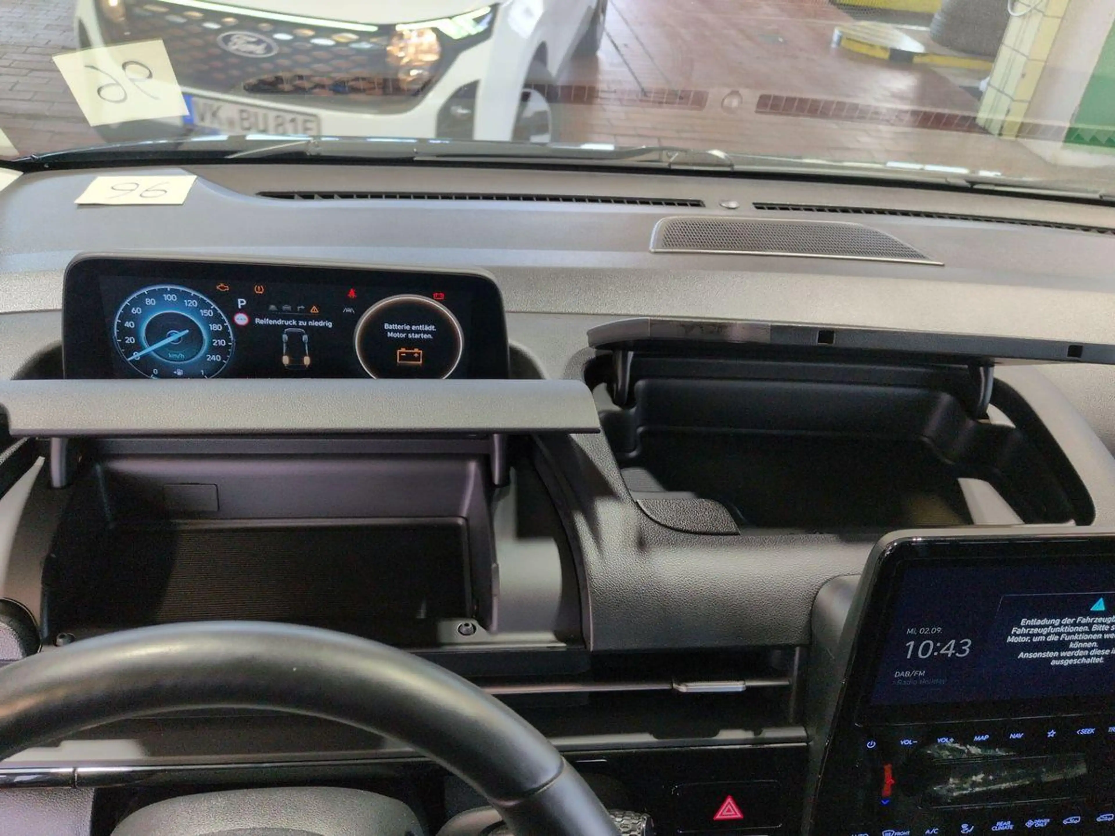Hyundai STARIA Trend 1.6L / Easy Access-Paket / LED — photo 12