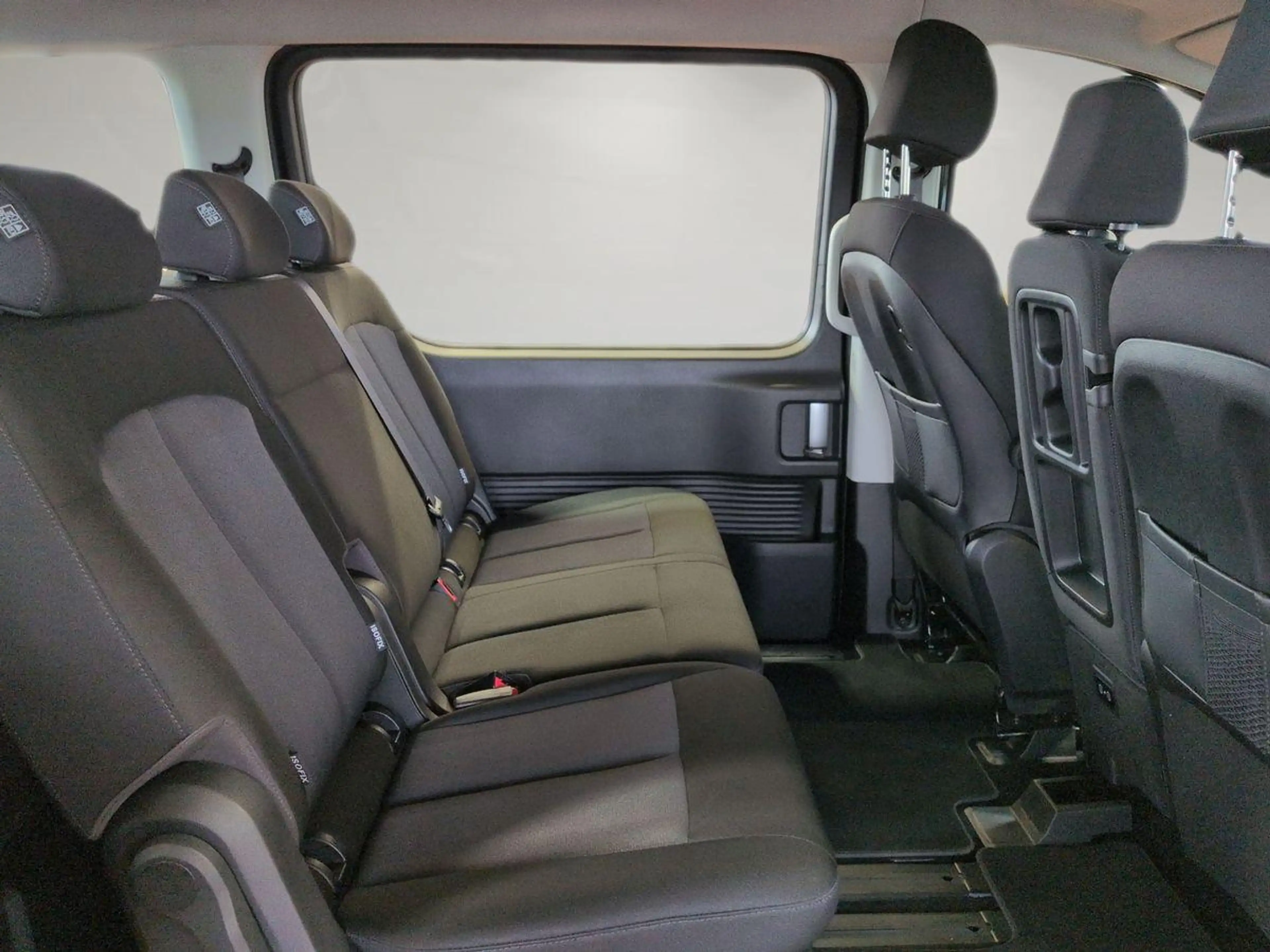 Hyundai STARIA Trend 1.6L / Easy Access-Paket / LED — photo 10