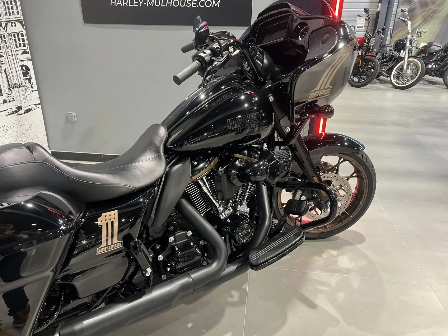 Harley-Davidson Road Glide - 2