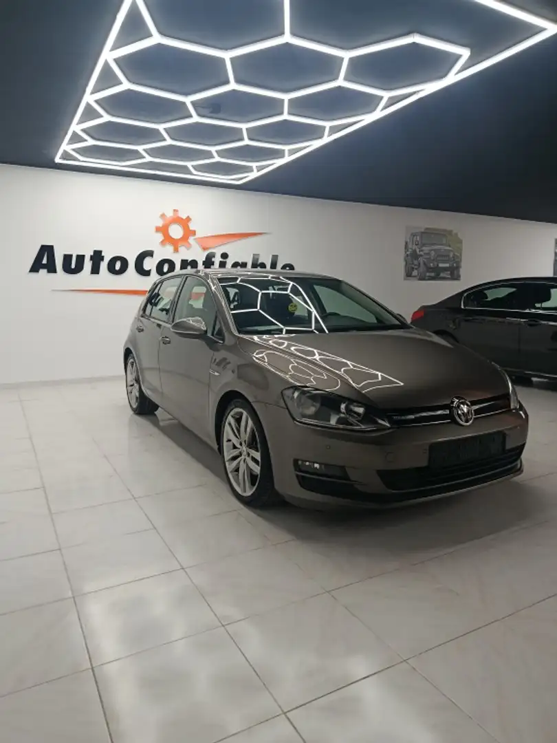 Volkswagen Golf 1.6TDI CR BMT Advance 105 Gris - 1