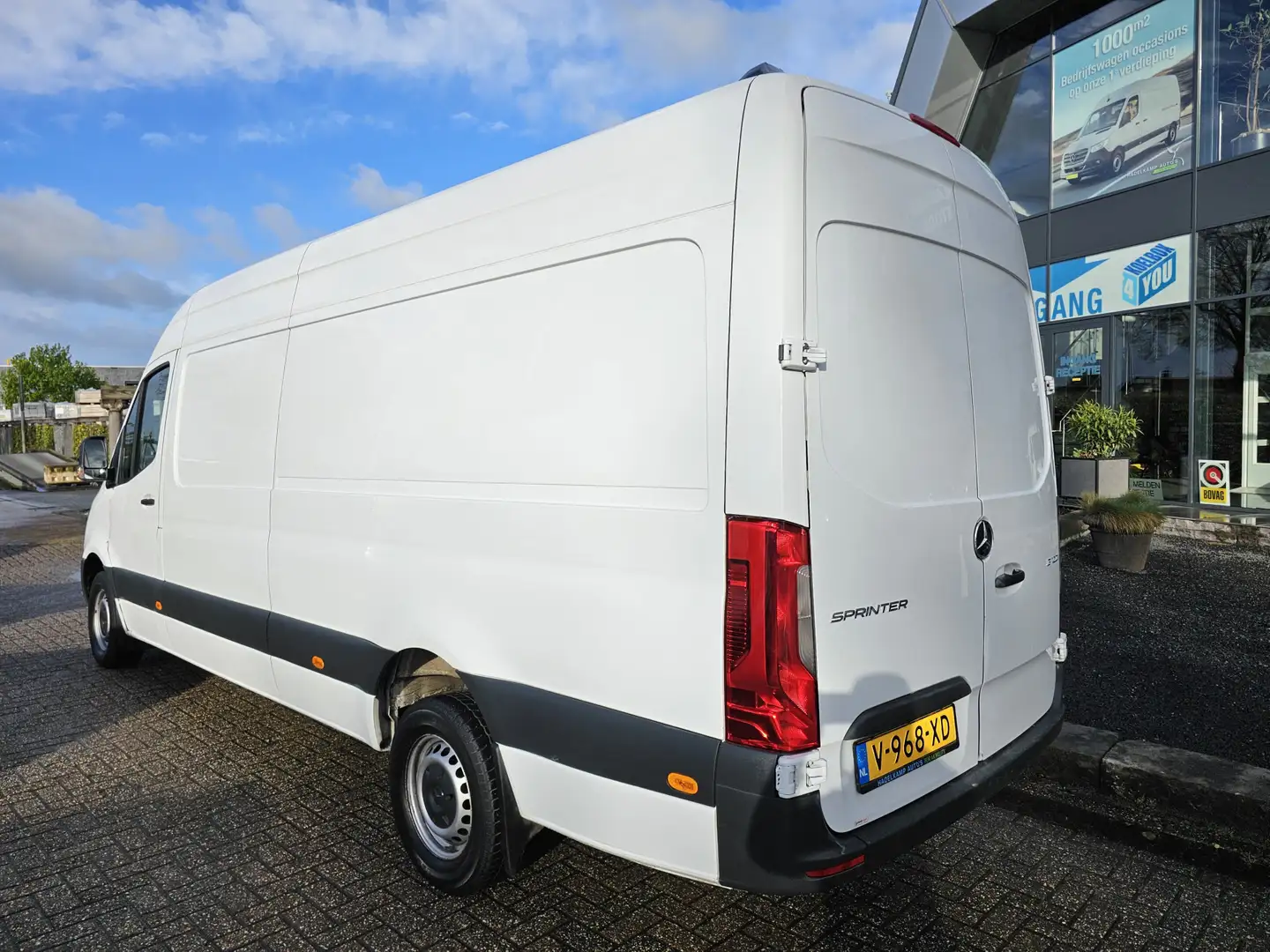 Mercedes-Benz Sprinter 311 CDI L3-H2 Automaat * Eerste Eigenaar * Wit - 2