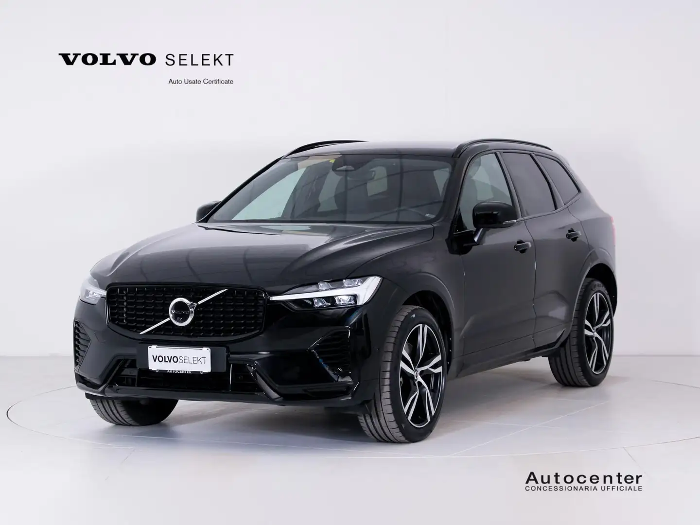 Volvo XC60 XC60 B4 (d) 197CV AWD AUT PLUS DARK Schwarz - 1