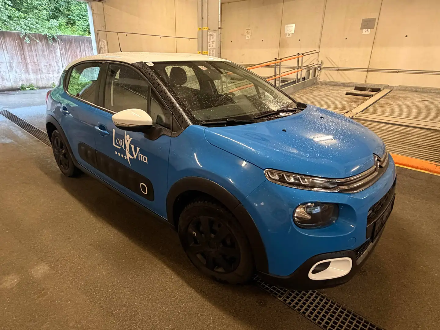 Citroen C3 C3 PureTech 82 5-Gang-Manuell Shine Shine Blau - 1