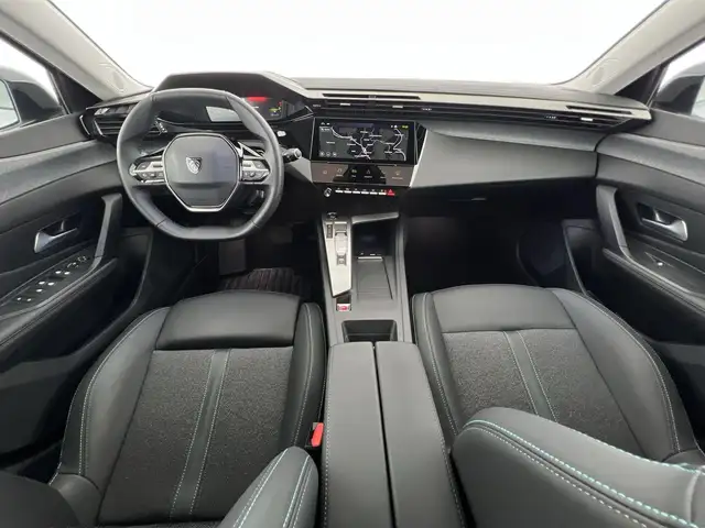 Peugeot 308 view 11