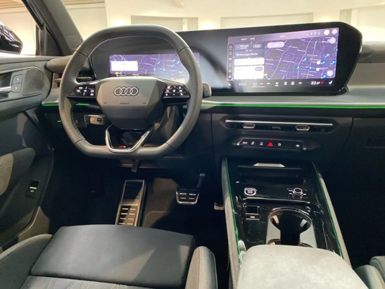 Audi Q3 2.0 TFSI quattro S-tronic s-line TechPlus Navi Ma 7