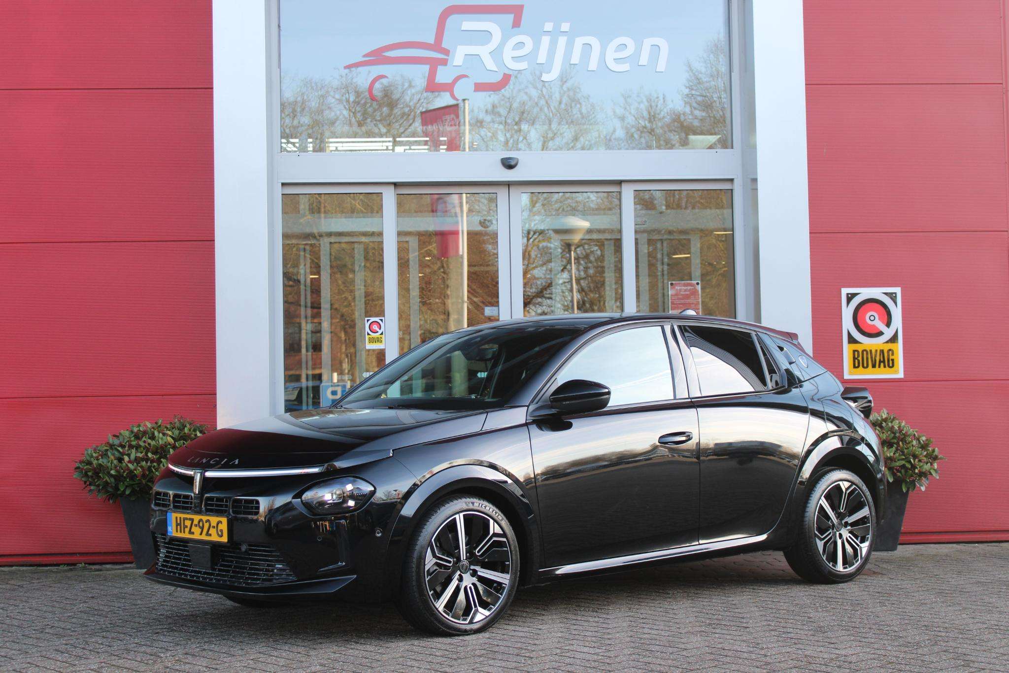 Lancia Ypsilon