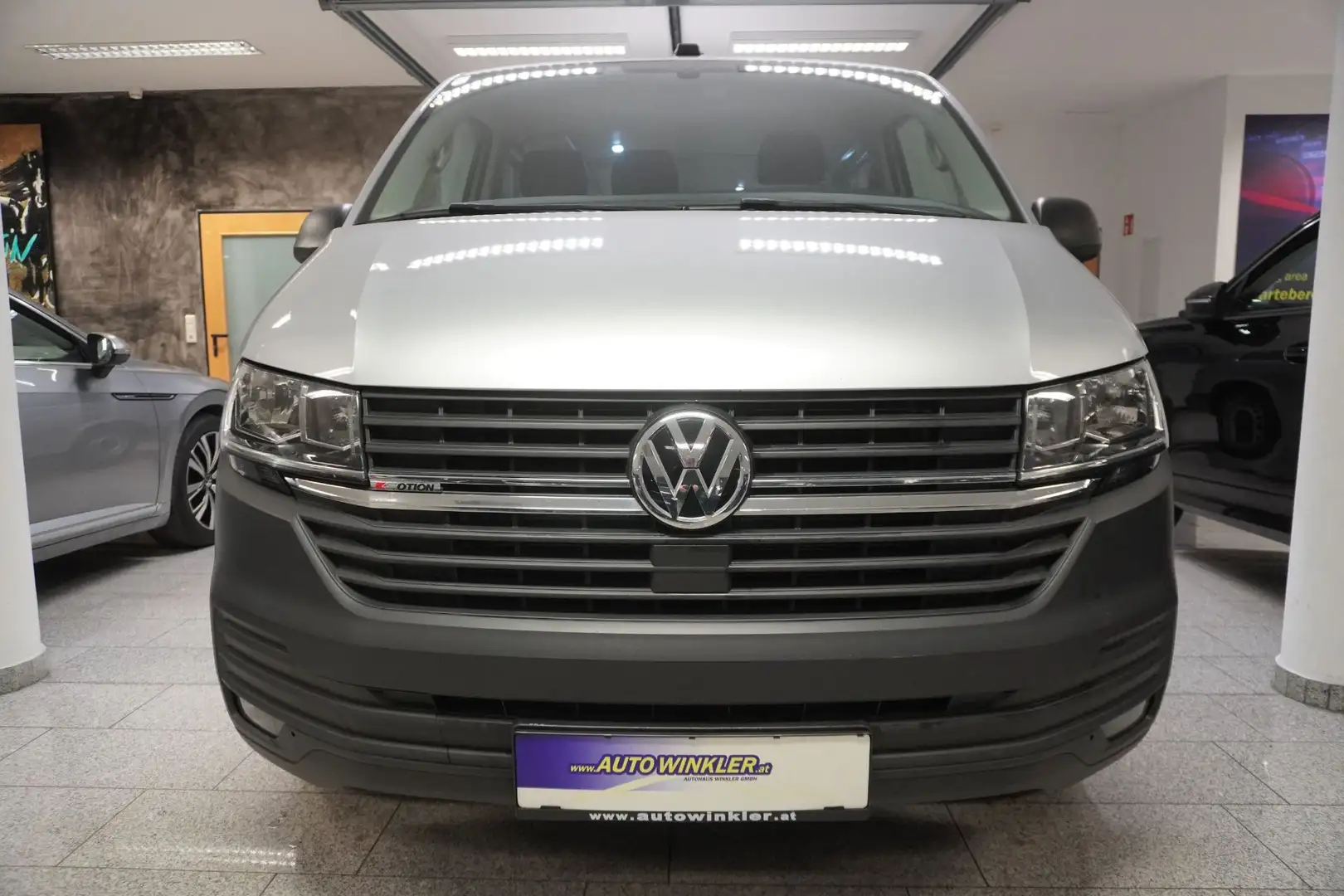 Volkswagen T6.1 Kombi 2.0 TDI 4Motion Kombi L2H1 AHV Silber - 2