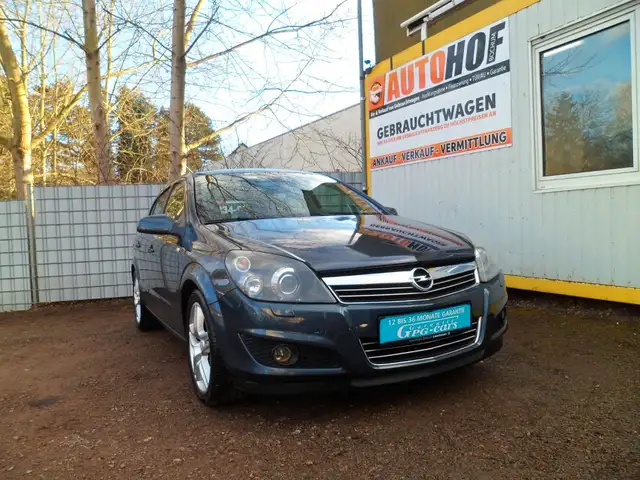 2007 Opel Astra in Blue for sale