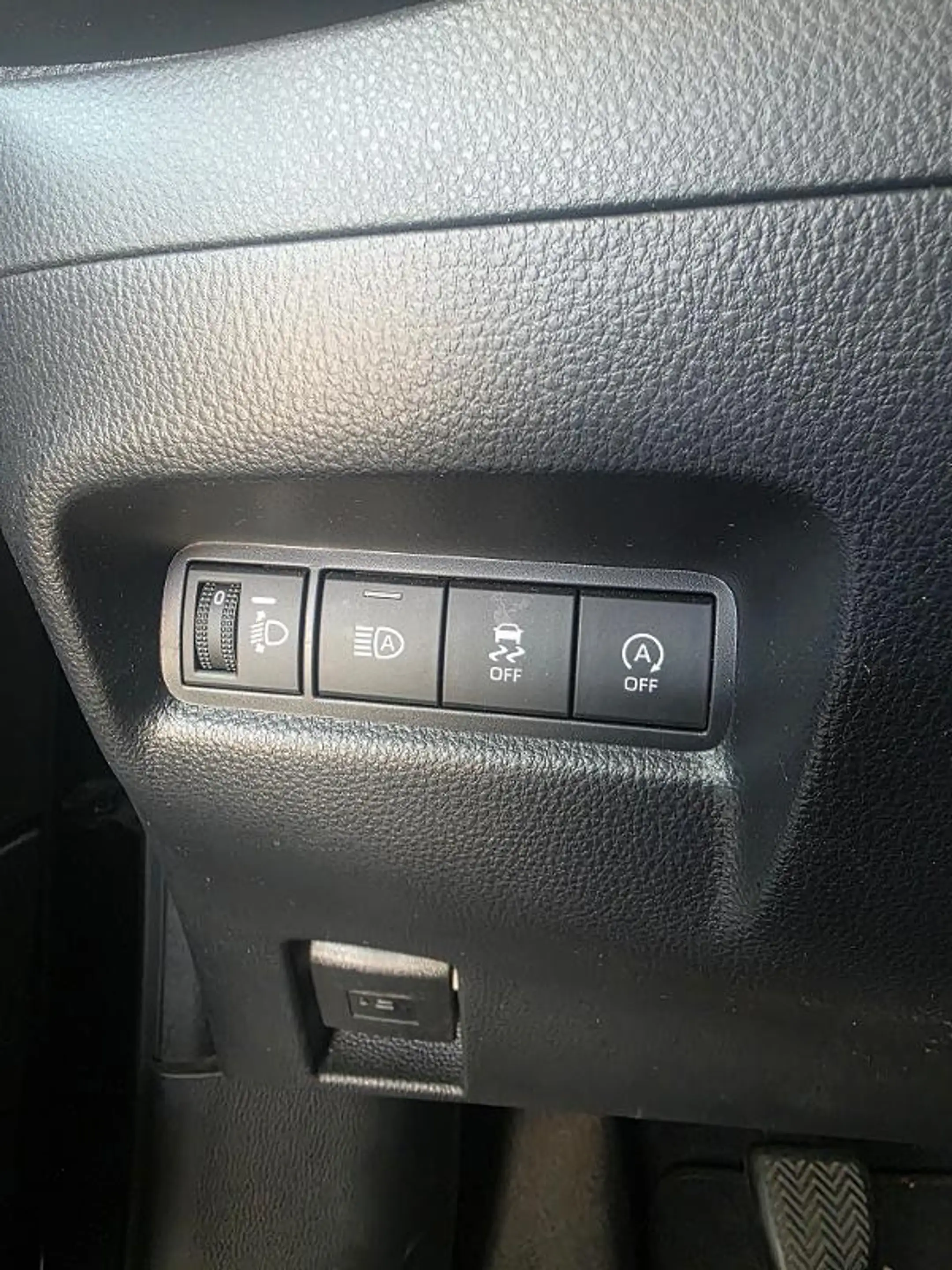 Toyota Aygo X 1.0 — photo 14