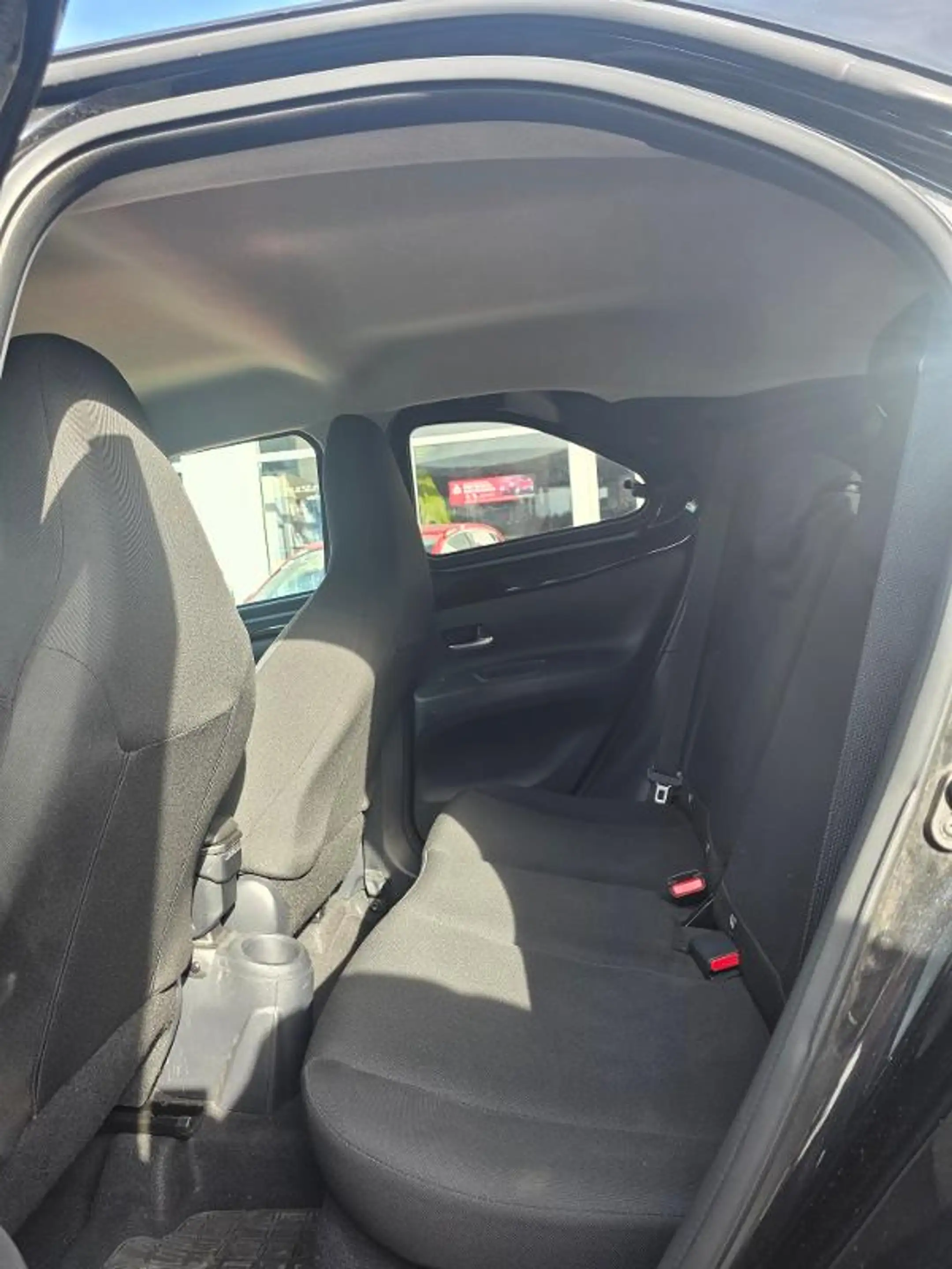 Toyota Aygo X 1.0 — photo 5