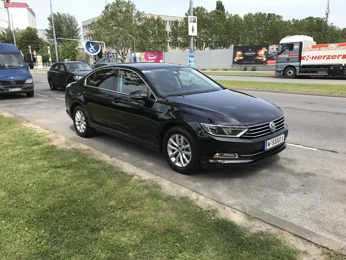 Volkswagen Passat Comfortline 2,0 TDI SCR DSG - 1