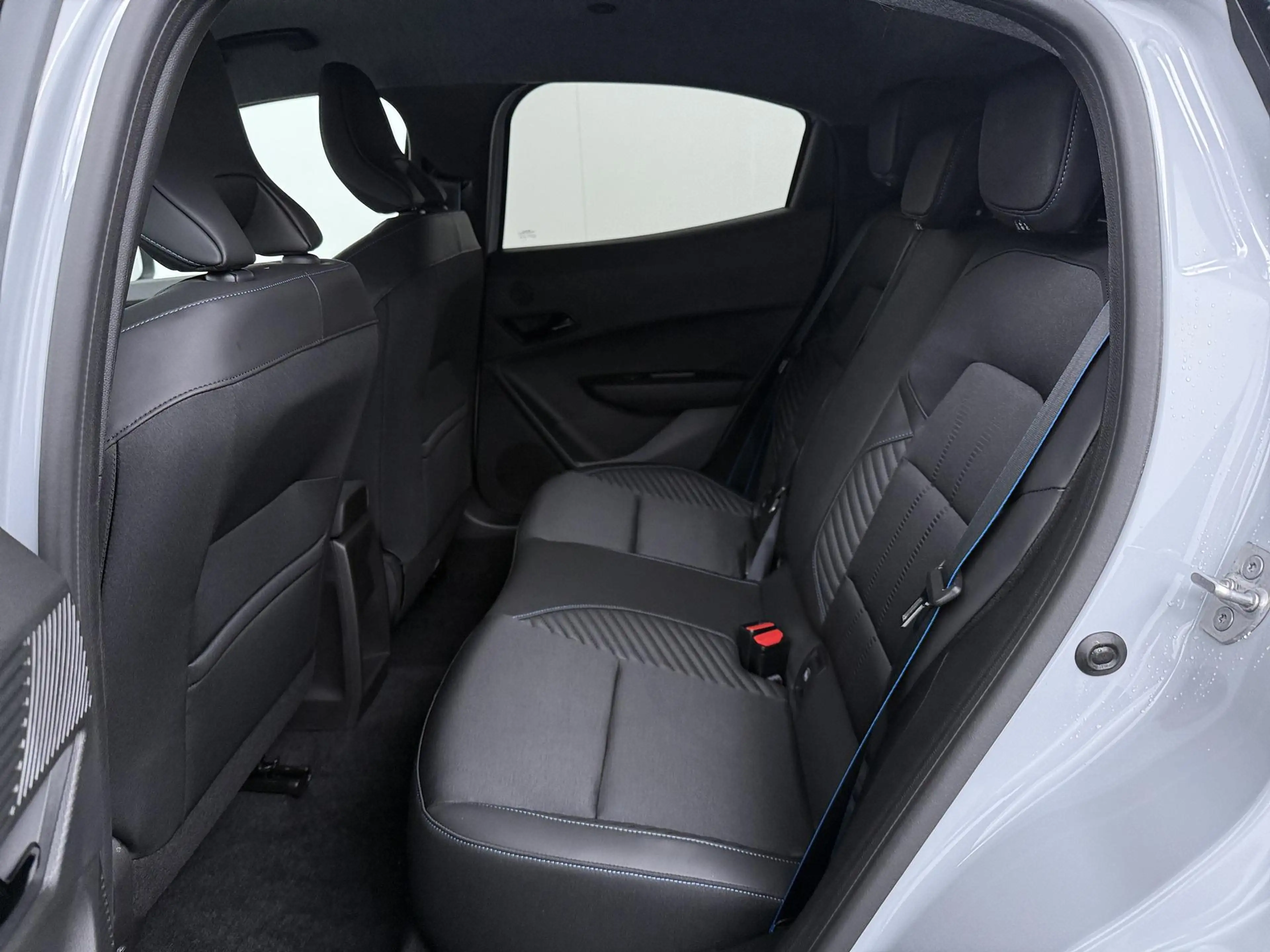 Renault Clio esprit Alpine full hybrid E-Tech 160 pk | pack win — photo 14