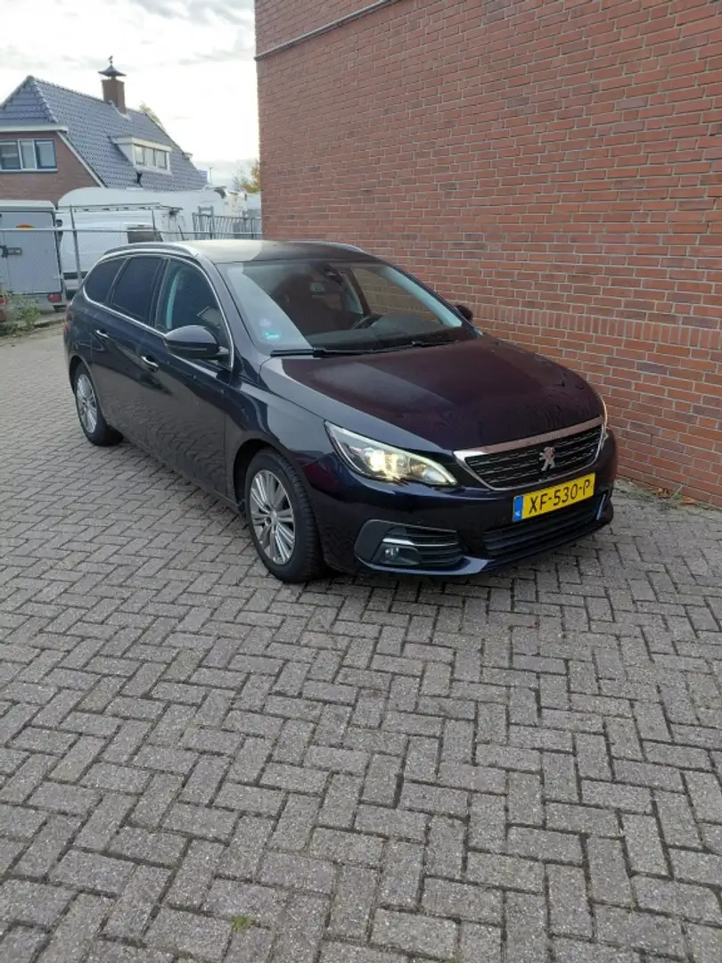 Peugeot 308 SW 1.2 PureT.Blue L. Pr Blau - 2