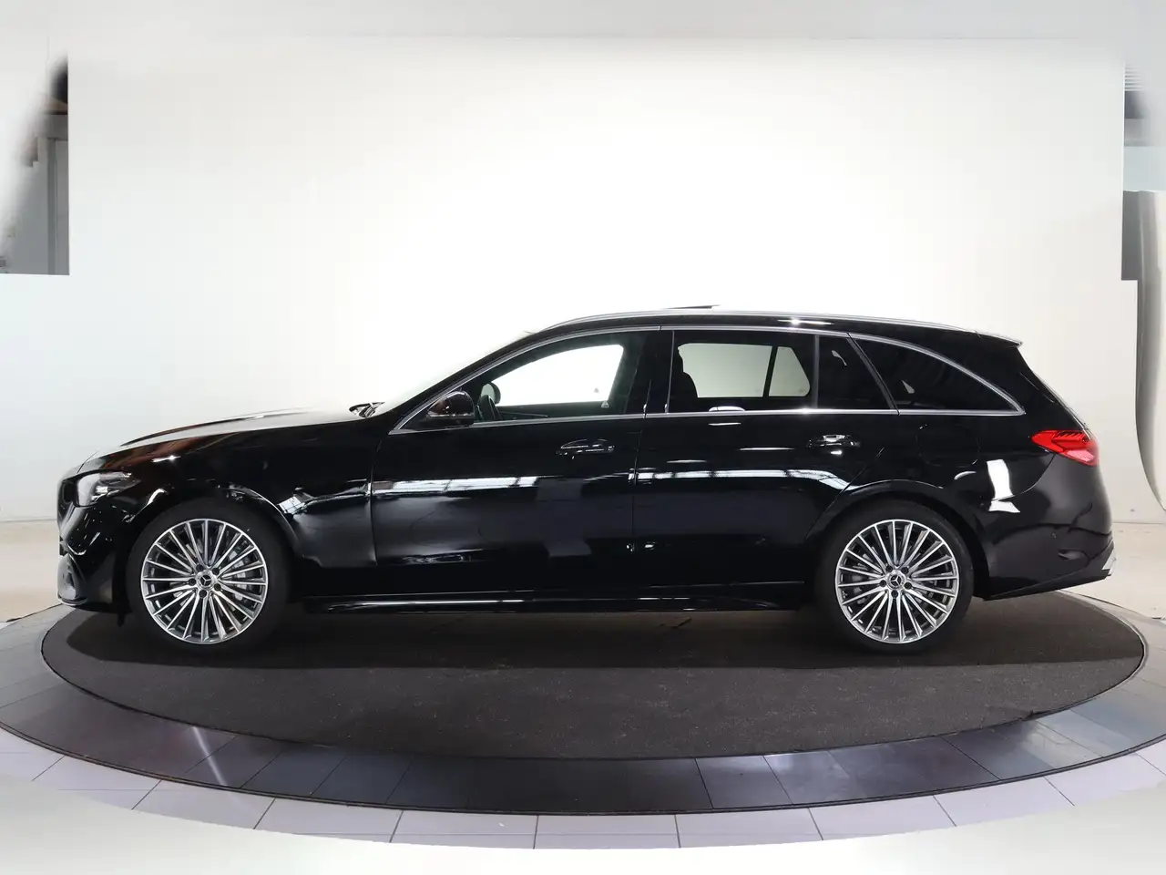 Mercedes-Benz C-Class 2026