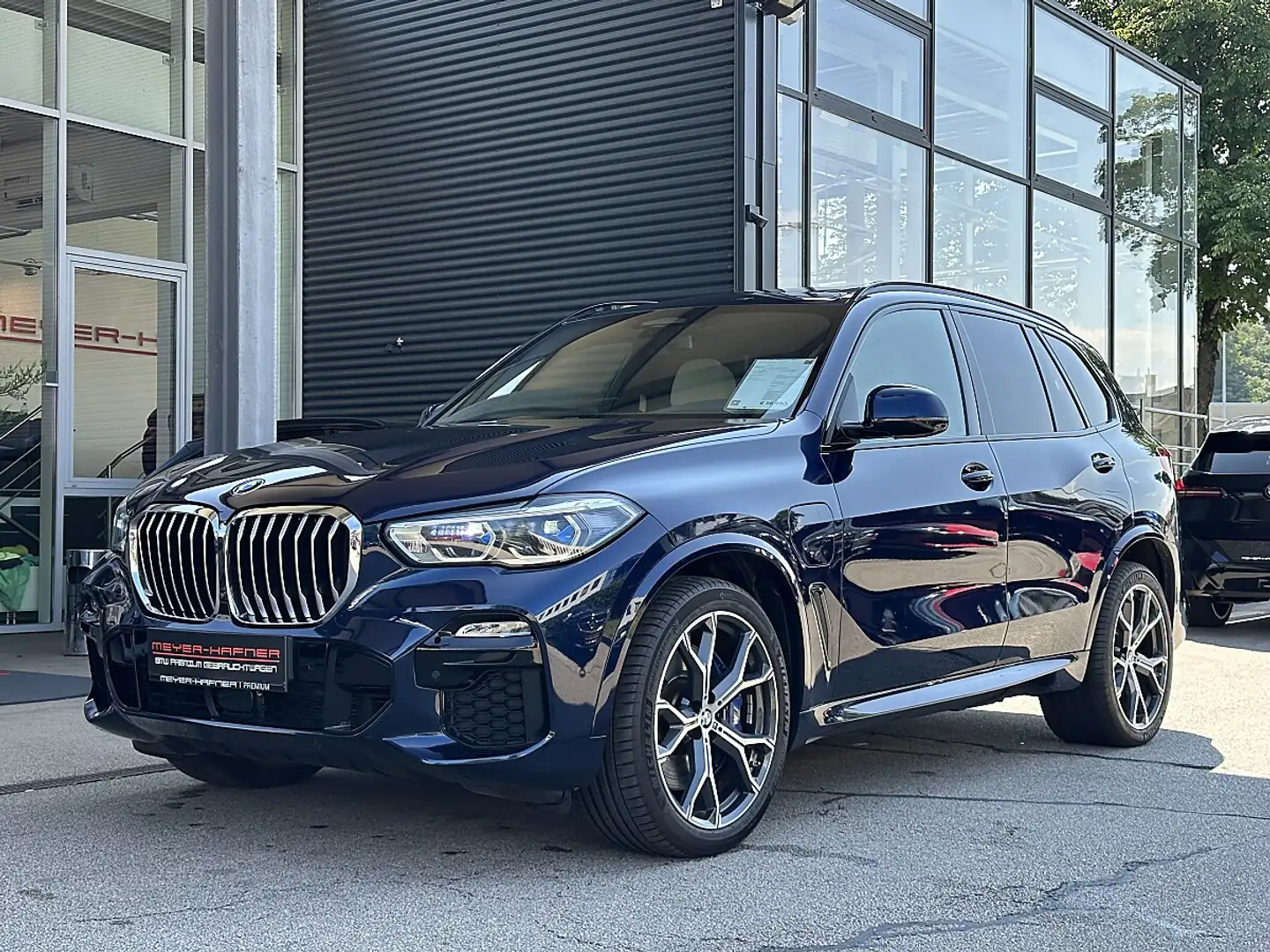 BMW X5 xDrive45e PHEV M-Paket Aut. / AHK / Pano / Mass... Blau - 2