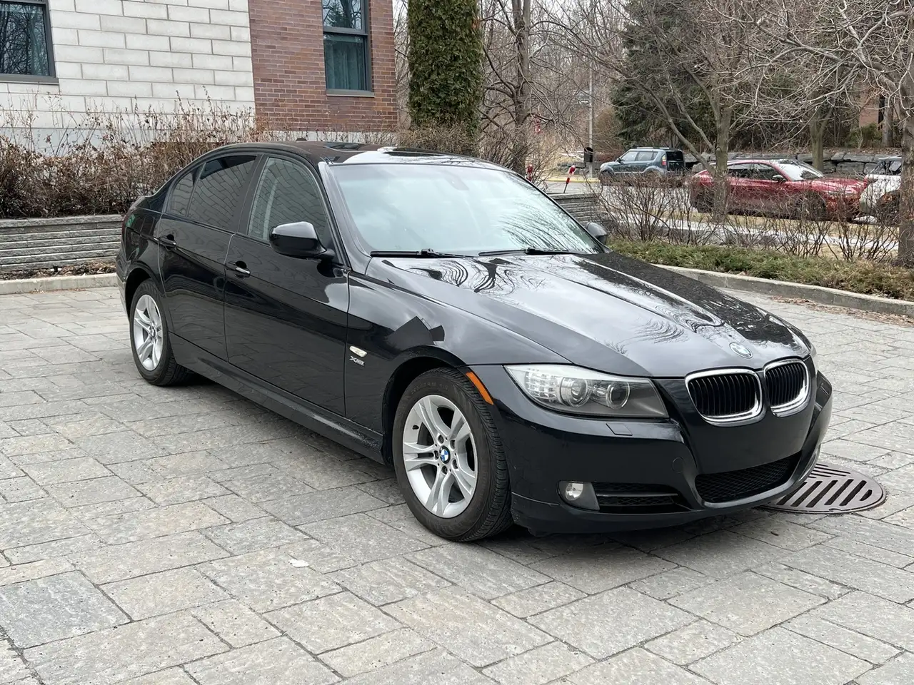 BMW 3 Series снимка BMW 3 Series