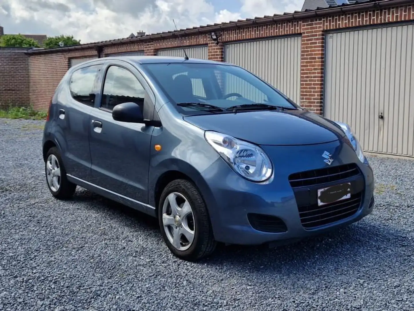Suzuki Alto Alto 1.0 Comfort Gris - 2