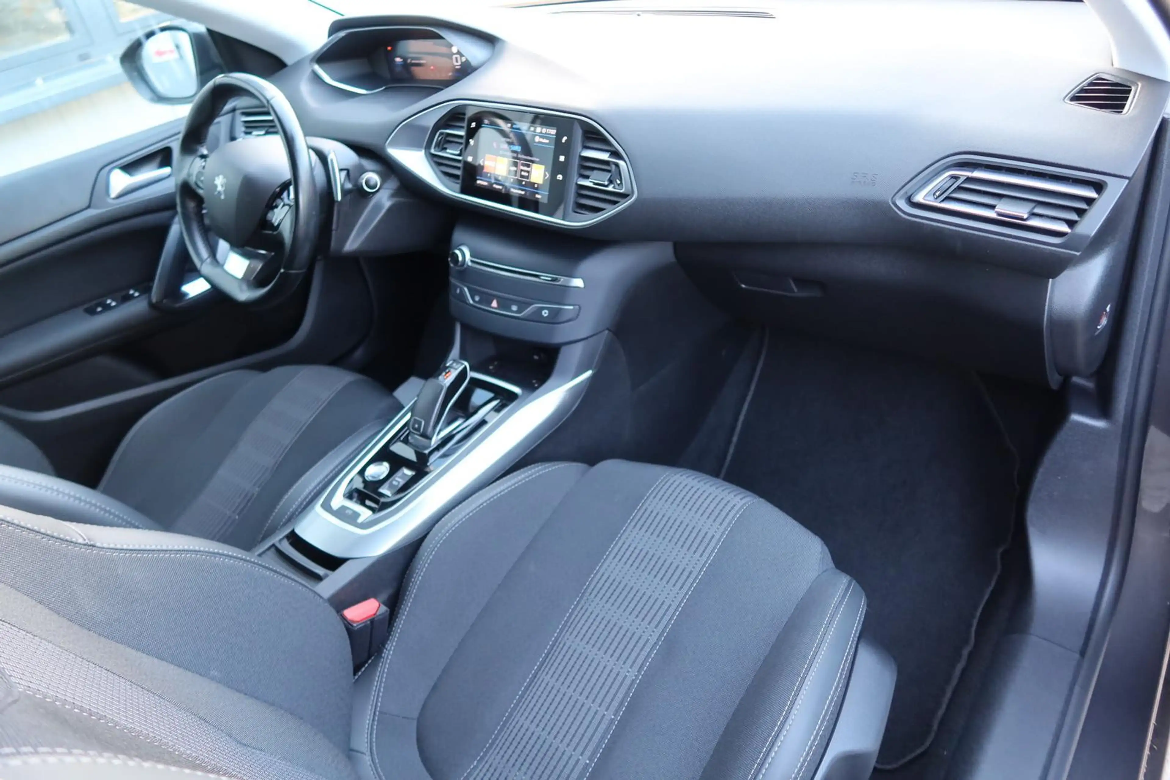 Peugeot 308 SW Allure Pack#LED#ACC · Kamera · Navi · Sitzheizu — photo 10