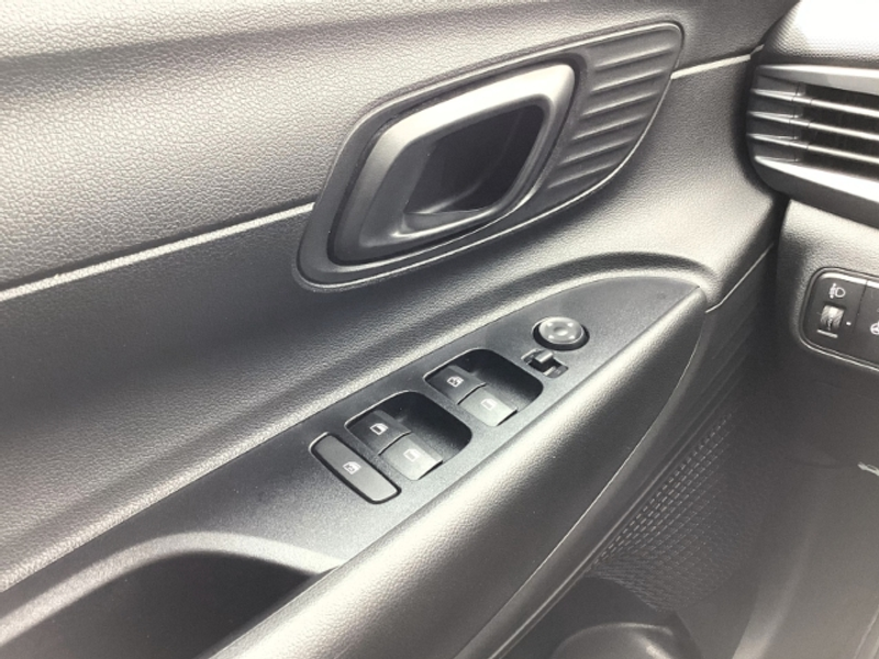 Hyundai i20 Select *Funktionspaket *Sitzheizung *Tempomat *Sta — photo 19
