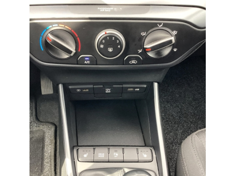 Hyundai i20 Select *Funktionspaket *Sitzheizung *Tempomat *Sta — photo 16