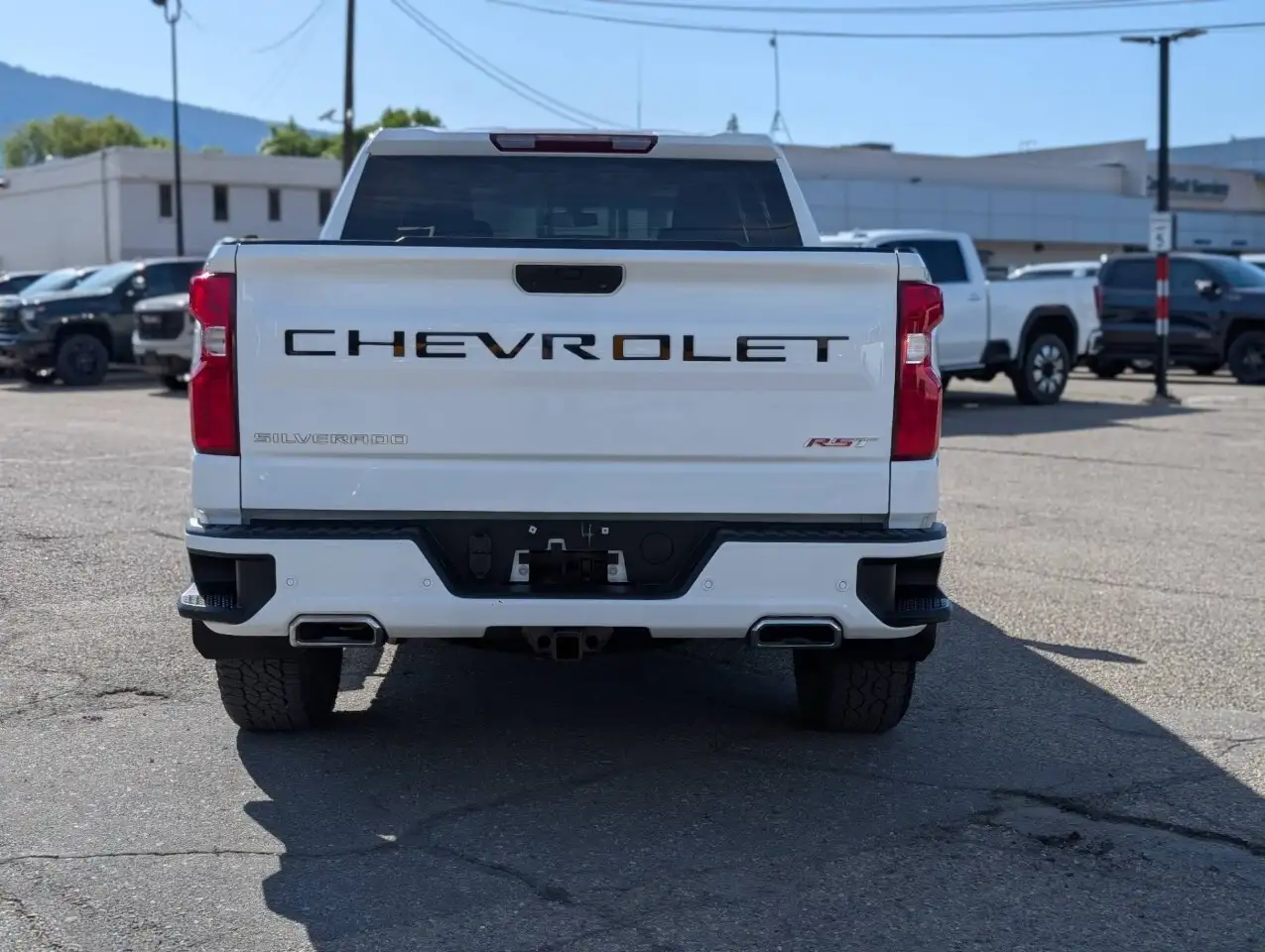 Chevrolet Silverado 1500 снимка Chevrolet Silverado 1500