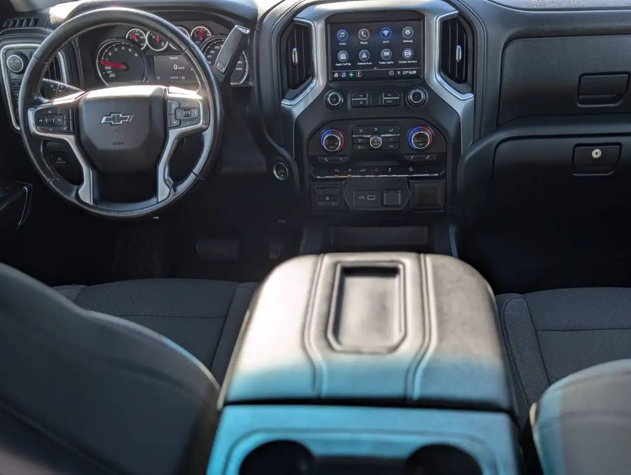 Chevrolet Silverado 1500 снимка Chevrolet Silverado 1500