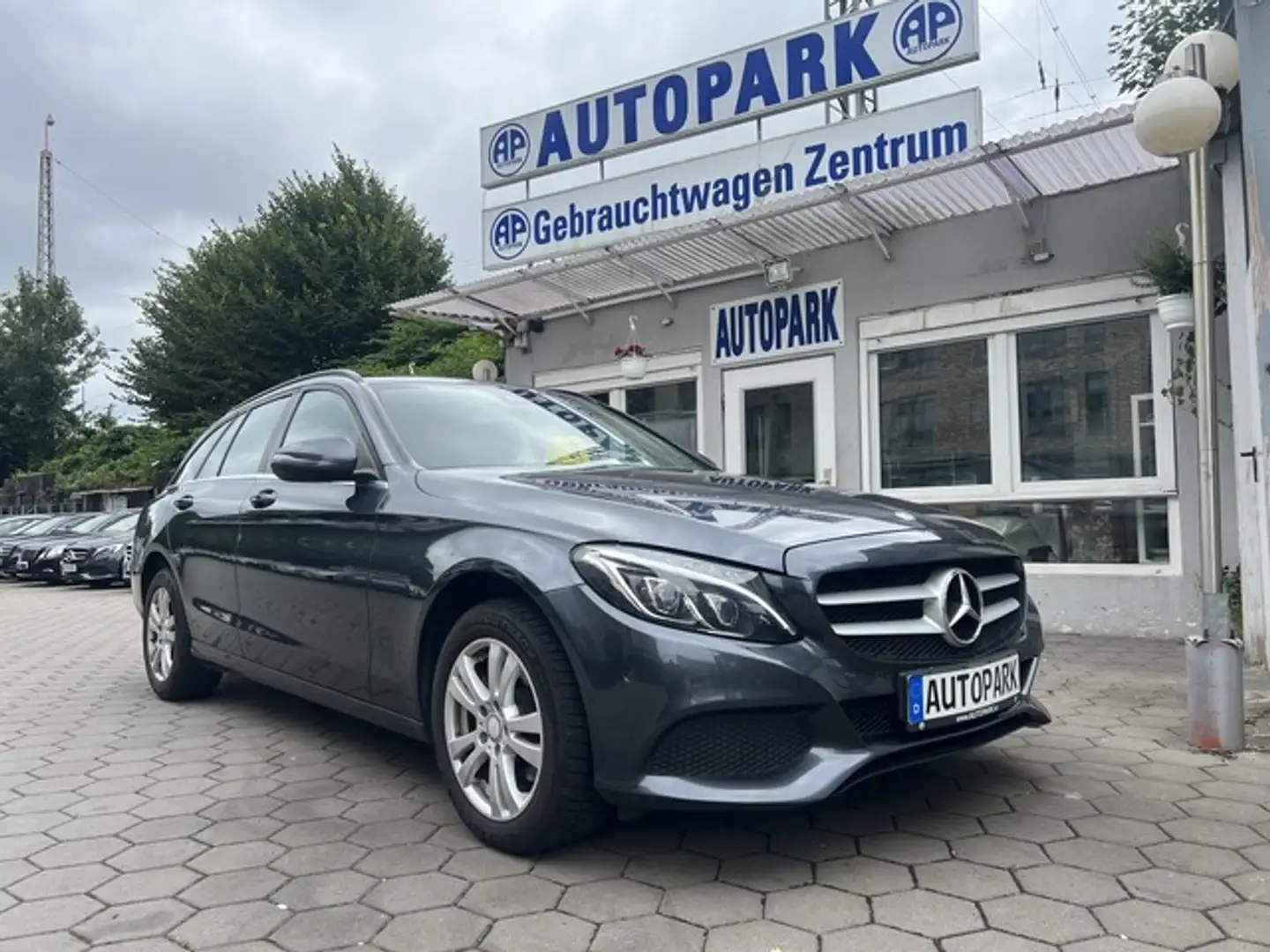 Mercedes-Benz C 200 CDI T Avantgarde*Tiptronic*Navi*PDC*Alu Grijs - 1