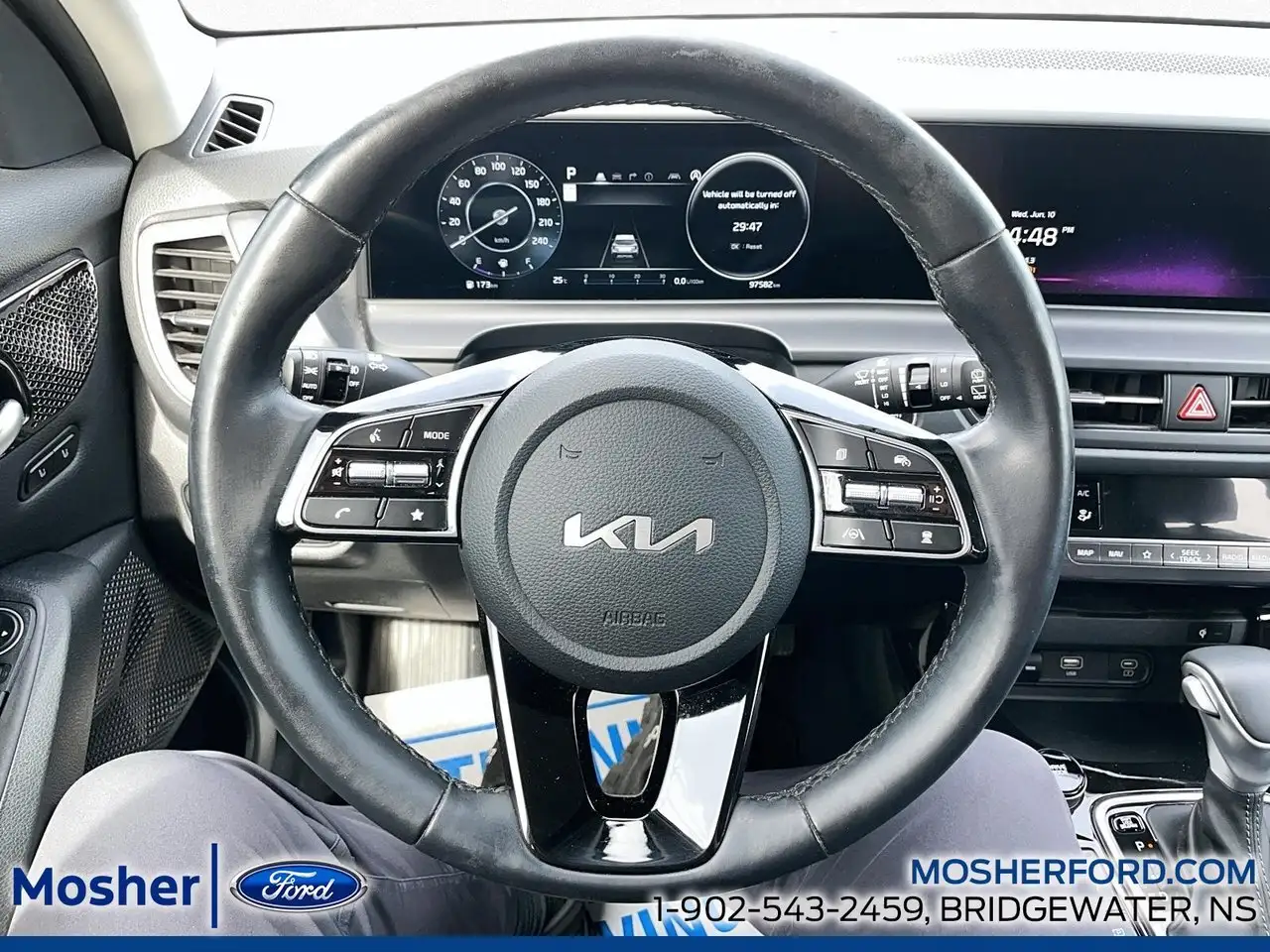 Kia Seltos снимка Kia Seltos