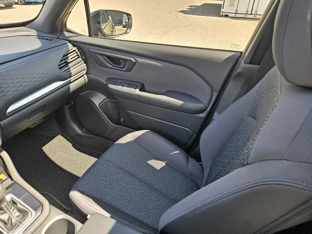 Subaru Forester снимка Subaru Forester