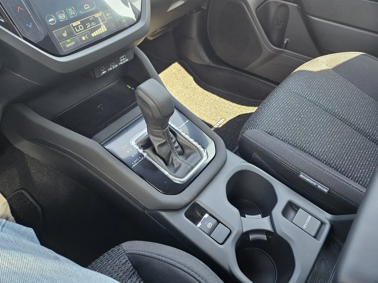 Subaru Forester снимка Subaru Forester