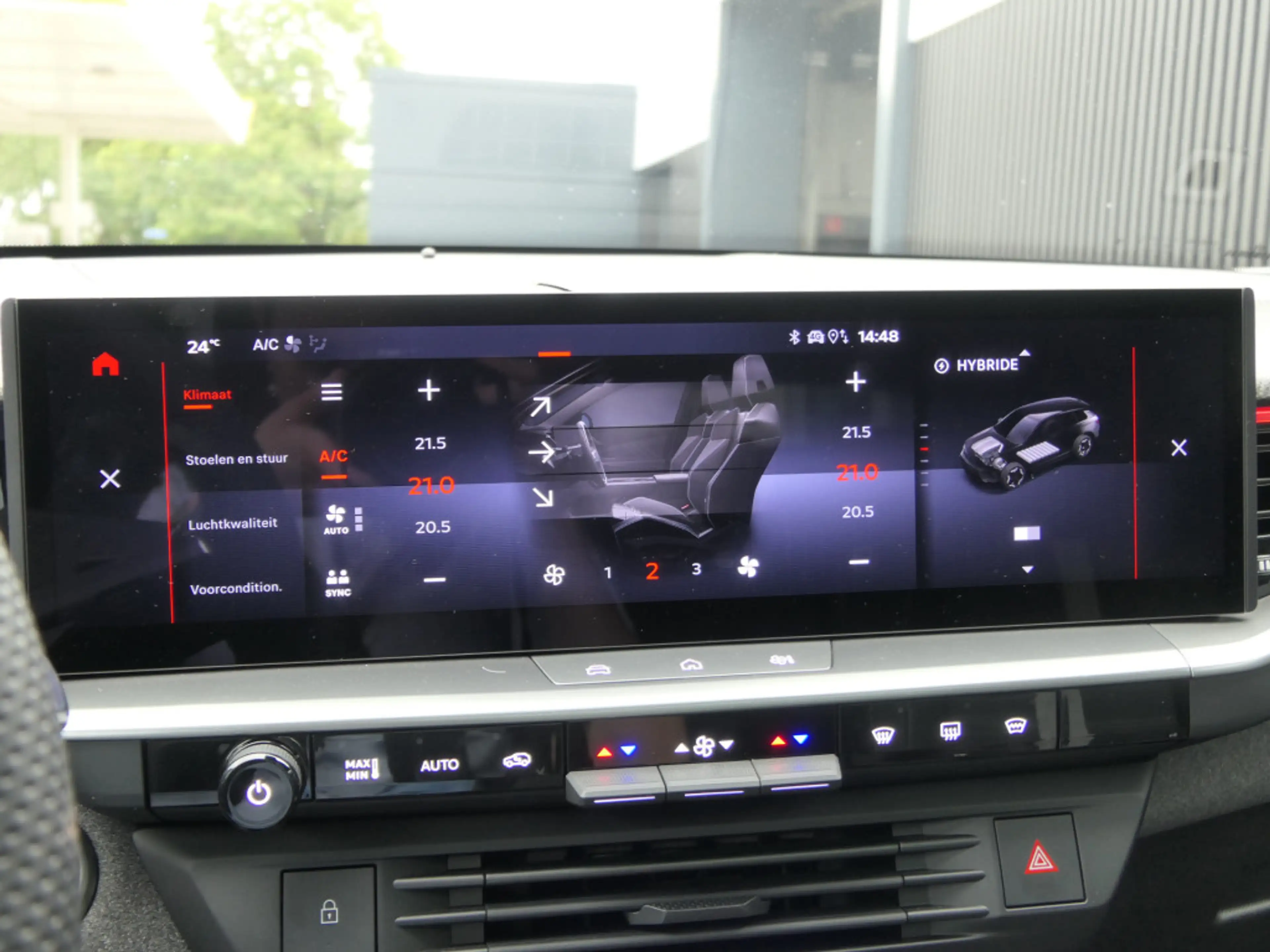 Opel Grandland Electric Ultimate AWD 73 kWh | Premium leder | War — photo 26