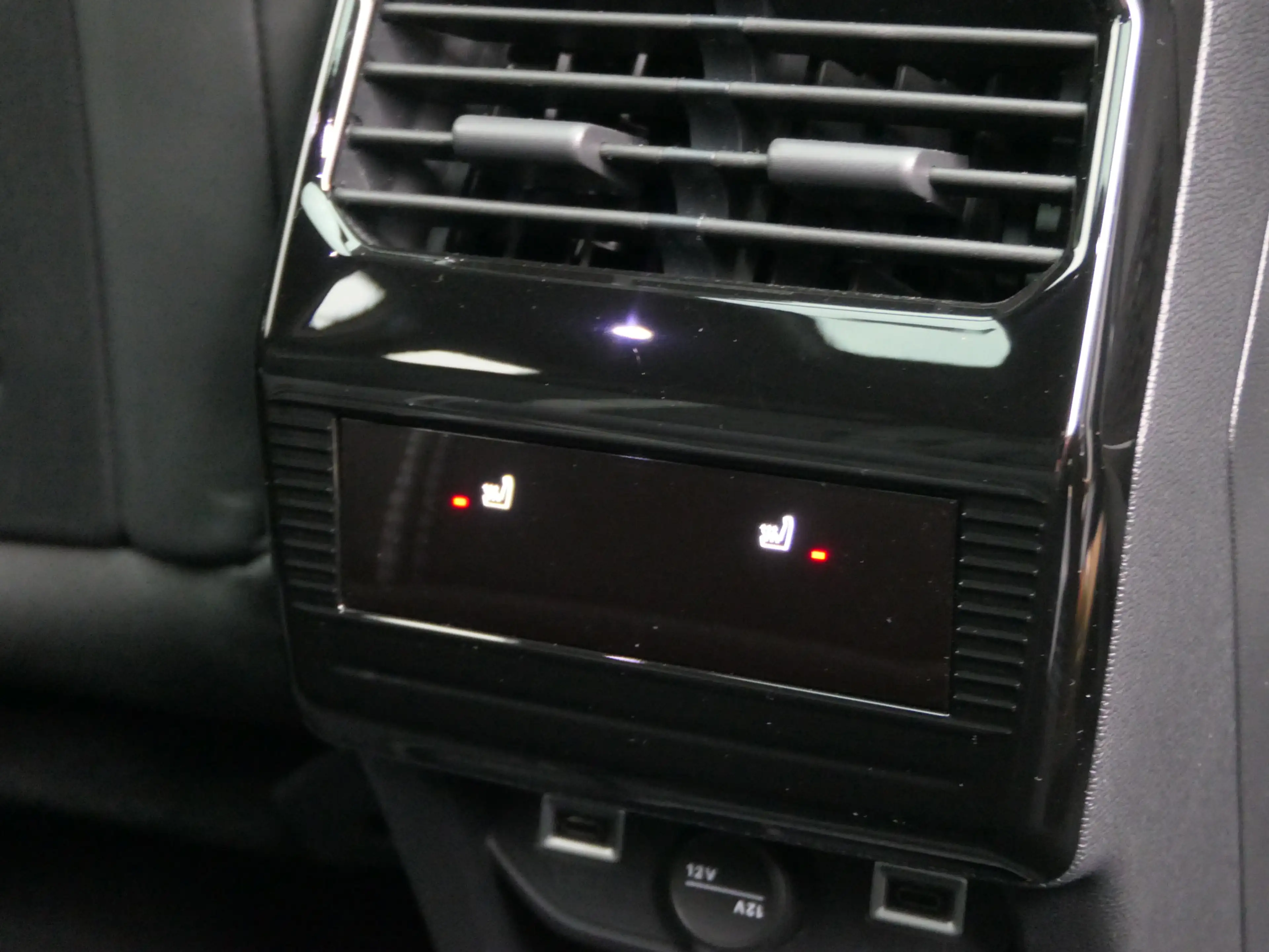 Opel Grandland Electric Ultimate AWD 73 kWh | Premium leder | War — photo 20