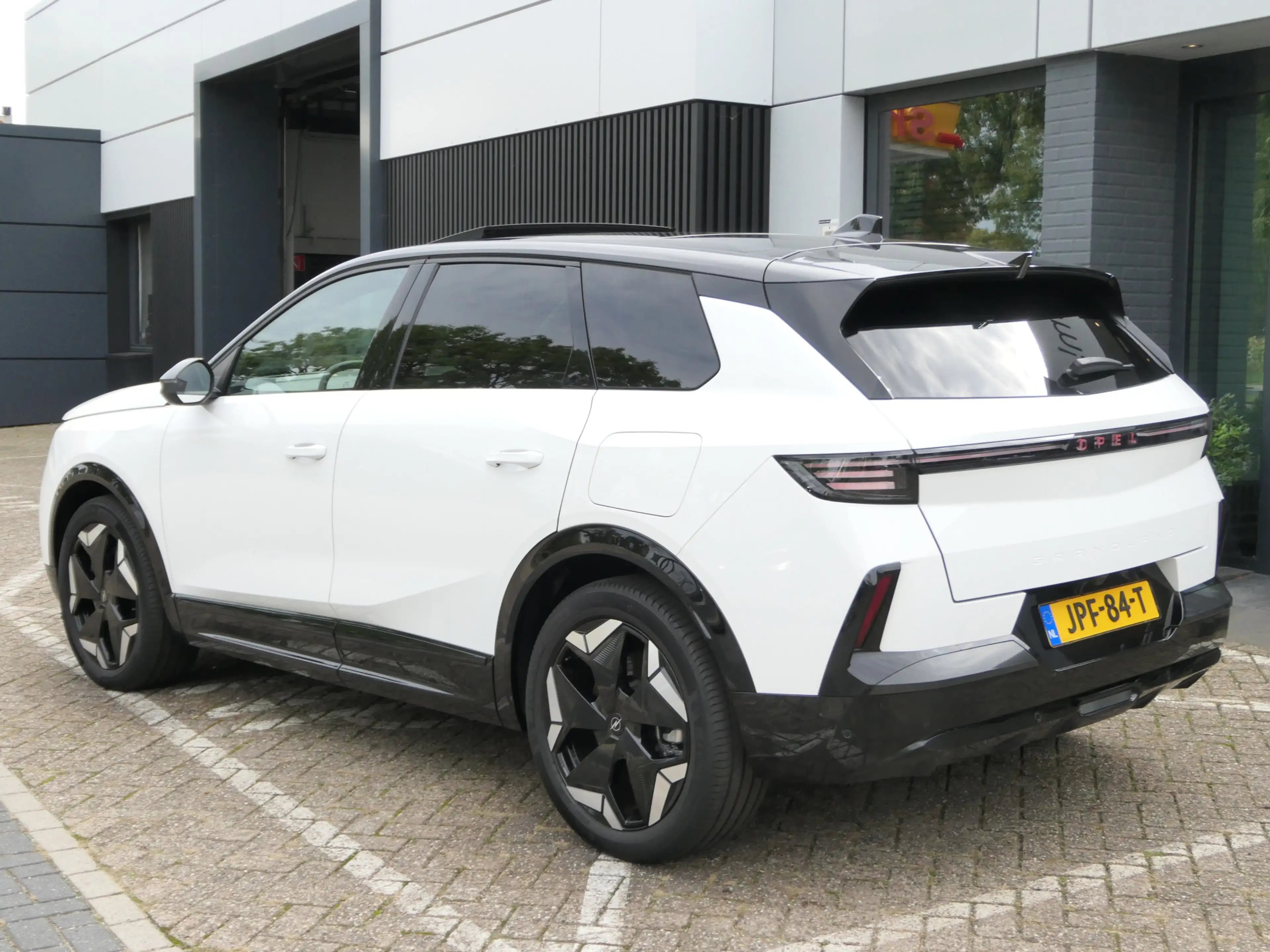 Opel Grandland Electric Ultimate AWD 73 kWh | Premium leder | War — photo 8