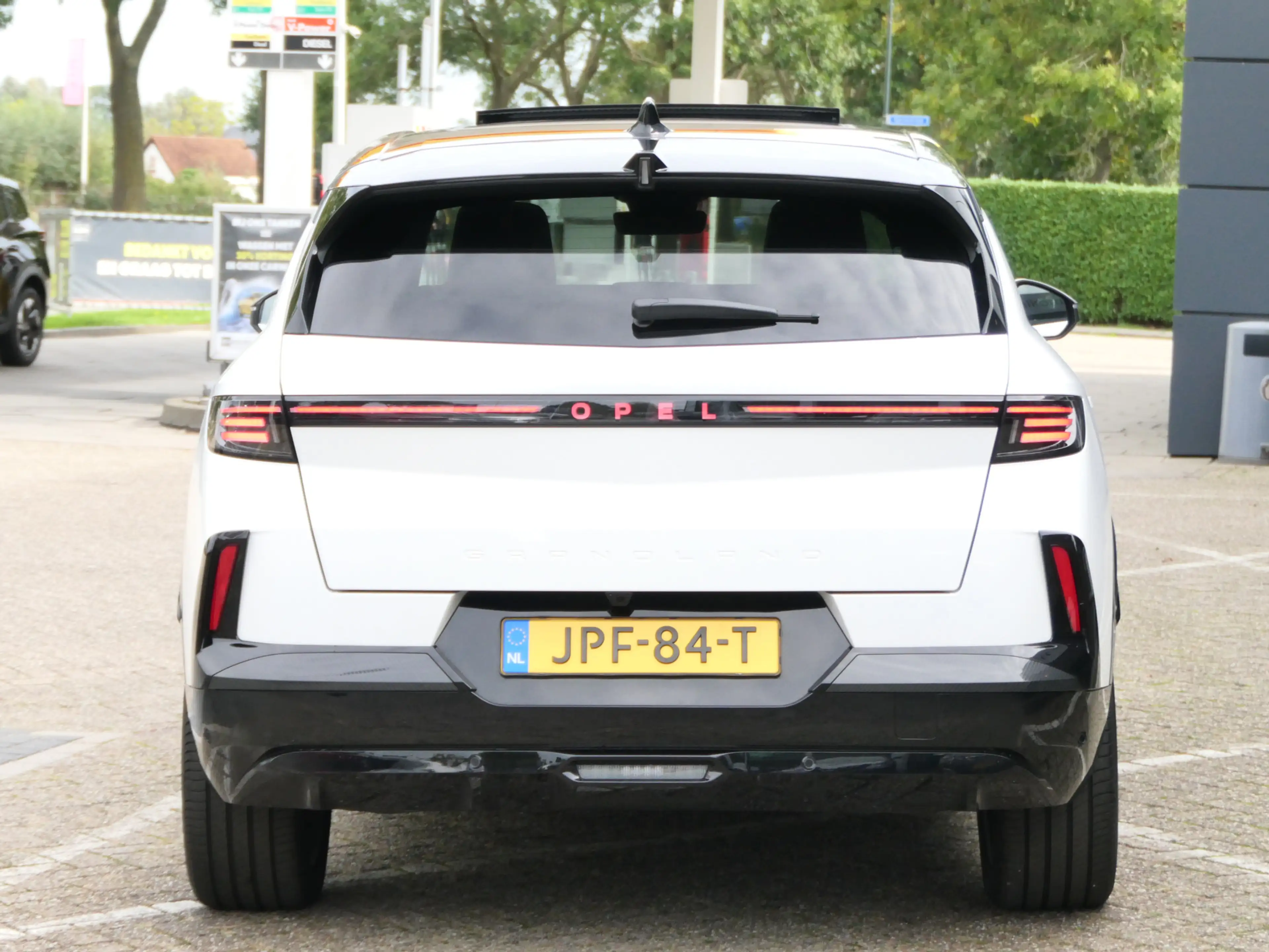 Opel Grandland Electric Ultimate AWD 73 kWh | Premium leder | War — photo 15