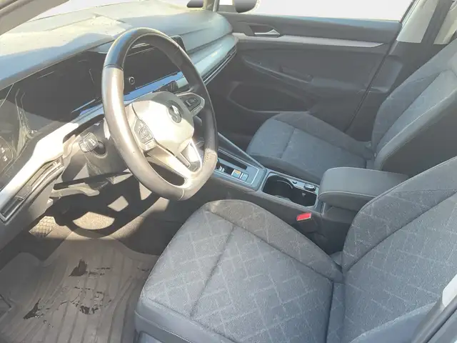 Volkswagen Golf view 8